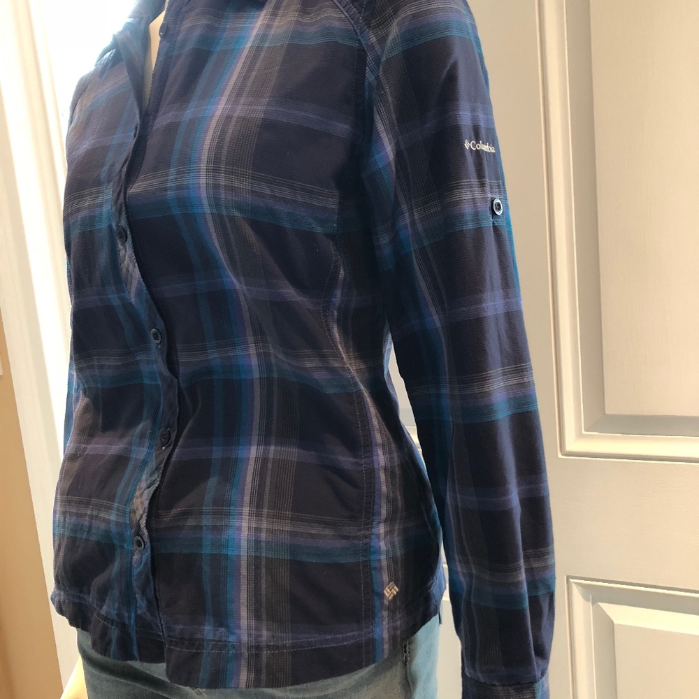 Columbia Button Down Blouse With Hidden Pockets - image 2
